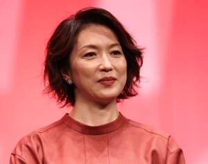 代役主演が話題の若村麻由美　亡き“教祖”夫が本誌に語っていた結婚秘話「悟りへ踏み出したい気持ち感じた」