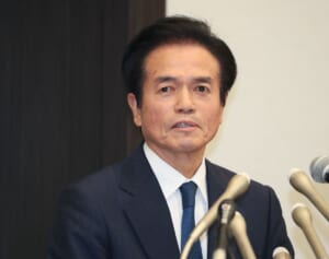 騒動でビッグモーターの「つなぎ」がまさかの争奪戦に！コメント欄で「辞めて良かった」と振り返る出品者も