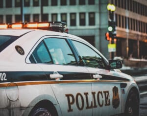 17歳少年が母親を絞殺　成人として裁判へ