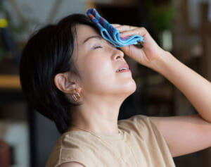 熱中症で「白内障」リスク4倍！　大学教授の追跡調査でリスク判明