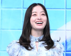 橋本環奈「いつか弁護士演じたい」硬派女優への憧れにあった“裁判所勤務”厳父の影響