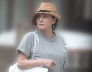 「再起の糸口が他になかった」広末涼子　約25年ぶりのライブ決定も…女優再開の目途ナシで見え隠れする「復帰後の窮状」
