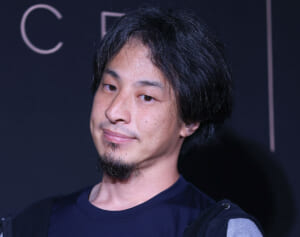 「教師が無能だから…」ひろゆき　岸田首相に“防衛増額に疑問”の手紙送った小学生をばっさり「ニュースを見ればわかる」