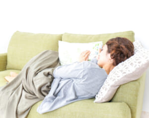 体内時計のズレから不調の原因に…「30分超の昼寝」がメタボを招く