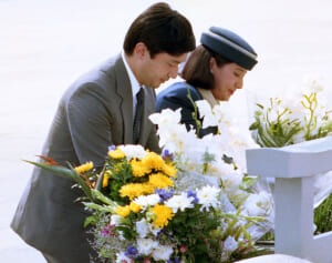 「平和は人任せにしない」愛子さまに受け継がれた“天皇家・反戦の祈り78年”