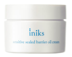 季節の変わり目でゆらぐ大人肌に。「iniksの敏感肌用オイルクリーム」で顔＆リップを保湿