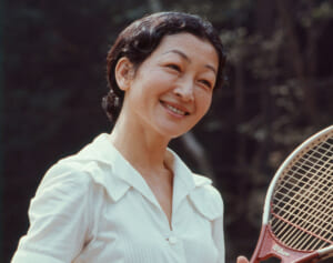 美智子さま89歳のお誕生日に秘蔵写真振り返り！27歳の美しいエプロン姿も