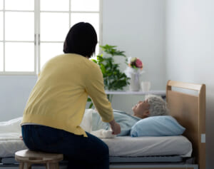 介護保険“2割負担”が2024年に拡大の可能性！費用抑制には「世帯分離」も検討を