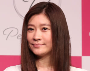 篠原涼子が語った“新しい家族の形”が話題に「市村さんも活き活き」「まさにいいとこどり」