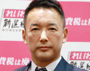 「車道に飛び出すな」「迷惑行為」れいわ・山本太郎代表　デモ行進中の信号待ち車へのコールアンドレスポンスが物議