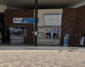 旧ジャニーズファンたちの未だ熱い推し活「聖地巡礼でカフェの電話パンク」「着ていた服は即完売」も