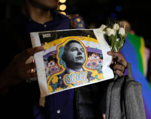 メキシコ初のノンバイナリー公表の判事、パートナーと共に刺殺体で発見される