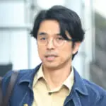 【目撃撮】井ノ原快彦　副社長業に加えて喫茶店経営にも奔走！坂本昌行は元タカラジェンヌ妻を同伴で視察