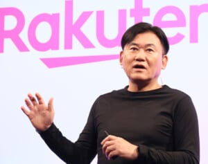 楽天モバイル　無制限プランでデータを「17テラ」使っても影響ない？広報が示した“まさかの回答”