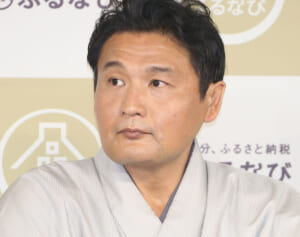 貴乃花光司「宮沢りえと共演したい」の“厚顔要求” 提携事務所とトラブル報道の陰で