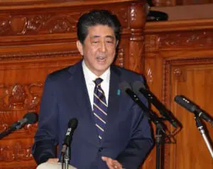 「反省も自浄能力もゼロ」旧統一教会と安倍元首相の“親密写真”発覚も…自民党・総裁候補全員が“再調査ナシ”に批判噴出