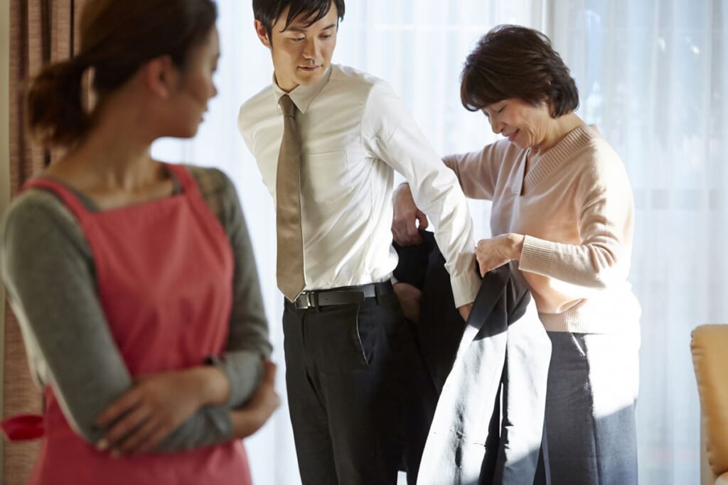 小室圭さんも囁かれた「母と息子の近すぎる関係」…過剰な“息子依存”から抜け出すためにできる3つのこと