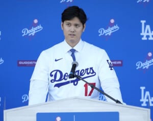 大谷翔平が入団会見前に訪ねた「超カリスマ美容師」“独特すぎる”カットでブラピ、ベッカムも顧客
