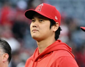 大谷翔平　約2200万をスタッフに贈呈、スーツの場であえて私服を…止まらぬ“聖人伝説”