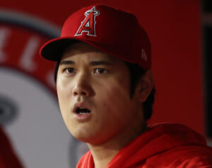 「私たちを傷つけた」大谷翔平　ドジャース移籍で過激ファンが“裏切り者”呼ばわり…ユニフォームを燃やす人まで