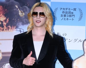 “ホストに100万使った客がカップ麺を買って帰る”ことへのROLANDの見解が物議「もし自分の子だったら」