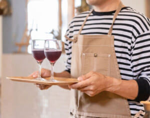 「即刻お帰り頂きます」温泉民宿が客の“人数確認拒否”に示した毅然対応に賛否真っ二つ