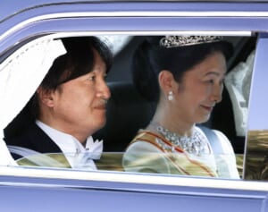 紀子さま “原因不明”のご体調不良…宮内庁で囁かれる「悠仁さまとの意見対立」