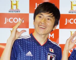 しずる村上「悲し過ぎるニュース」「何が起こるかなんてわからない」意味深投稿にファン不安