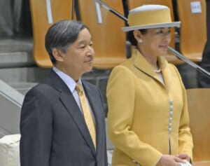 天皇皇后両陛下　朝まで眠らずに無事を祈られ…一般参賀中止のご決断に被災地からは感謝