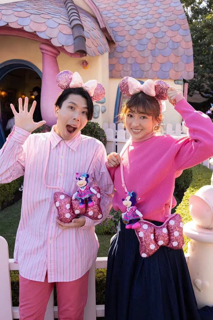東京ディズニーランド「ミニーがピンクの魔法をかけた！」（2ページ目