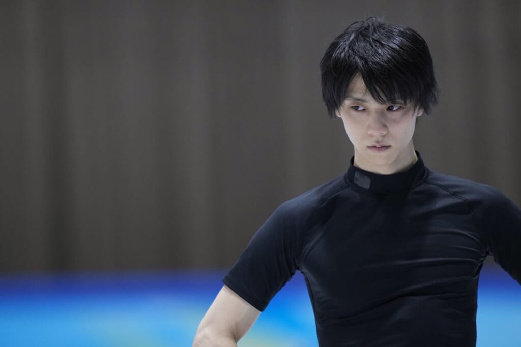 羽生結弦 ロシア人気スケーターの「元カノ告白」を“完全無視”しているワケ