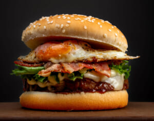 「なんで長崎から？」「地域格差だ！」マックのレジ袋有料化、長崎県だけ先行導入で疑問の声も…テストに選ばれる都道府県の条件