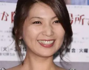 飯島直子「赤裸々トーク番組」「すっぴんインスタ」“元祖・癒し系”の親近感に脚光