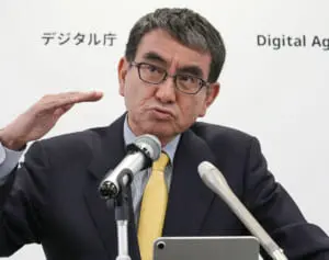 「マイナ保険証の専用窓口を」厚労省から公立病院に異常指令　普及は現場任せの実情