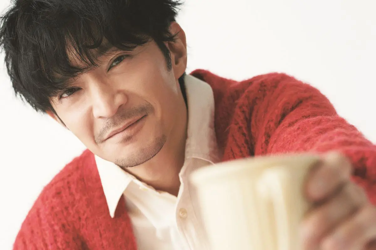 津田健次郎 意外な告白「喉のケアはしない！自然がいいんです」 | 女性自身