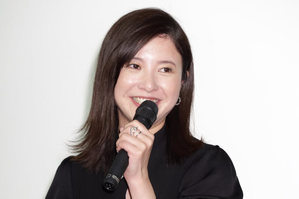 吉高由里子はいら立つスタッフに「ねぇ、怒ってるの？」 書道家明かす大河現場の癒しフォロー