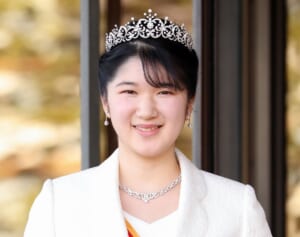 学習院大学ご卒業の愛子さま「飛躍の4年」を一挙振り返り！“ダブルデート”目撃撮も