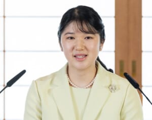 愛子さま　ビジネスマナー特訓で進む日赤ご就職準備　“先輩”瑶子さまが「高圧的言動」受けた事例も