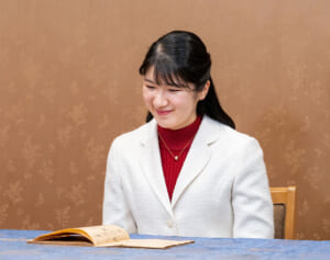 藤原道長力作レポート出されたことも…愛子さま『光る君へ』の柄本佑に夢中!?