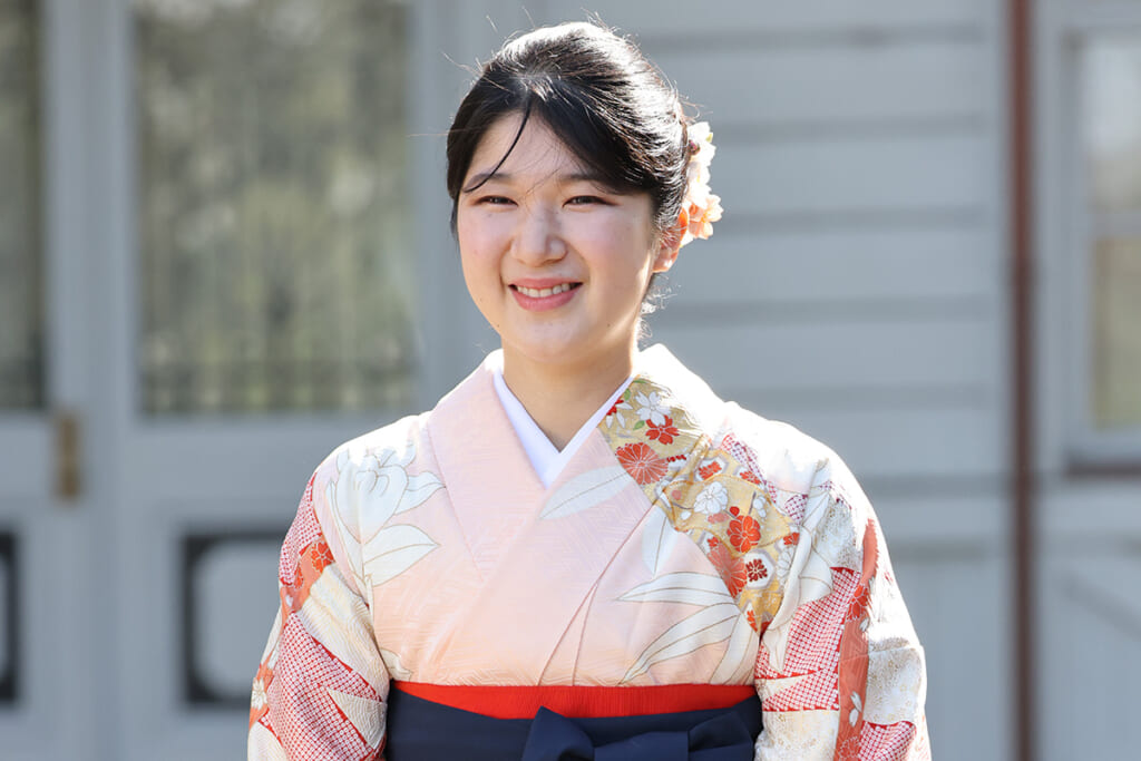 愛子さま　“パパっ子”で才能豊か…卒論のテーマに選ばれた“皇室に生涯を捧げた内親王”との共通点