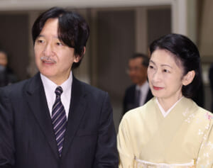 秋篠宮家の“倹約美談”まで大炎上…ご夫妻は「人気回復をできない宮内庁」に強い不満