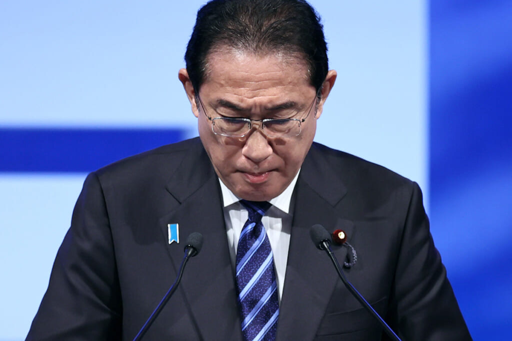 連合発表「平均5%超の賃上げ」も9割の雇用者に関係ない…給与増なしでさらなる増税と物価高の懸念も