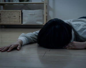 小泉今日子も心配――孤独死する女性の約半数が65歳未満！