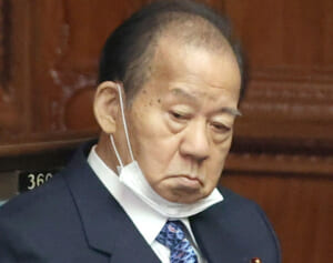 二階元幹事長　記者に逆ギレ「バカ野郎」会見の無反省ぶりに批判殺到「国民をバカにするにも程がある」