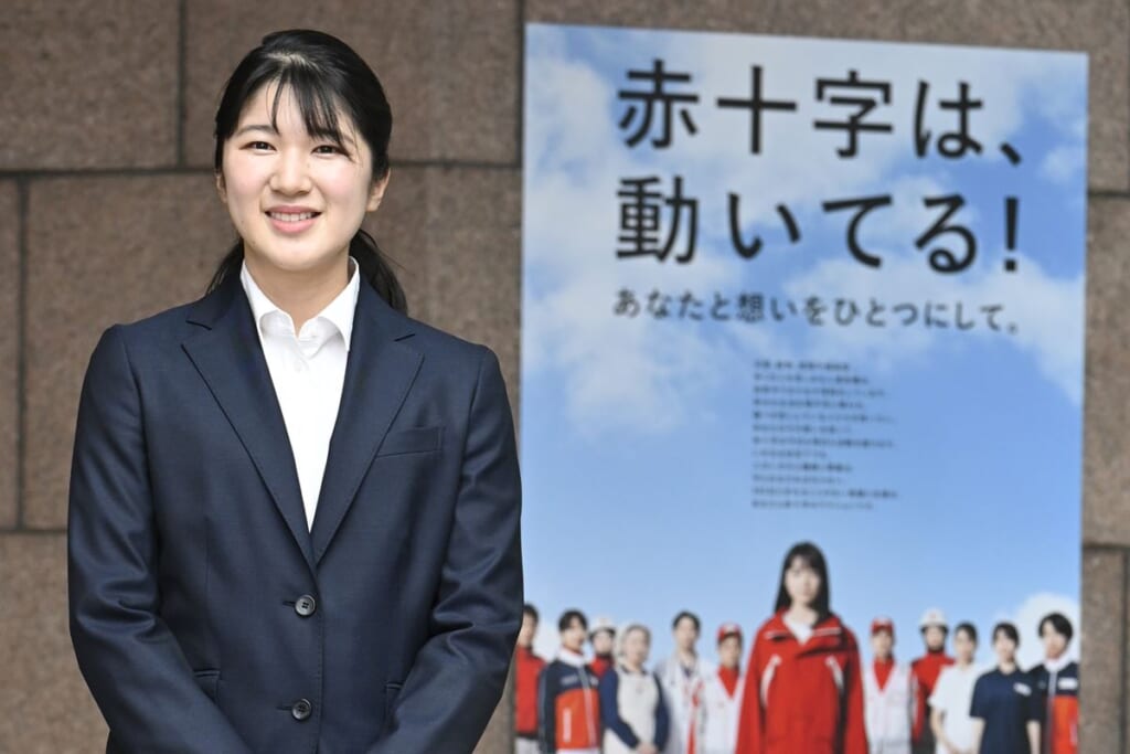 愛子さま　日本赤十字社に“特別扱い”を固辞！職場掃除、コピー機の用紙補充にも意欲【2024年ベストスクープ】
