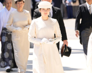 愛子さま『すごい晴れ女』『太陽のような美しさ』　明治神宮初ご参拝のお姿に感動の声