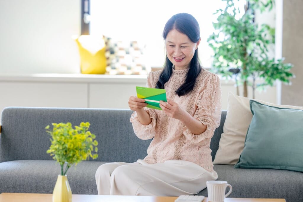 iDeCo加入年齢を70歳に引き上げへ…50歳会社員が月2万円で積み立てるといくら増える? FPが試算