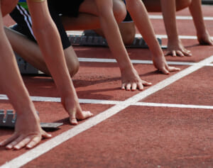 トランスジェンダーの高校生　女子陸上で1位を取り会場でブーイングが起こる