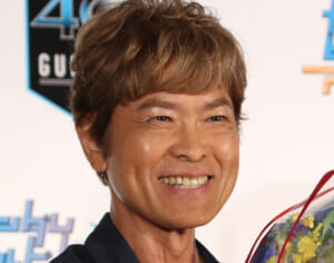 「生理的に無理」古谷徹（70）　37歳年下ファンとの不倫、妊娠中絶を謝罪も…「安室透」の“裏の顔”に広がる絶句