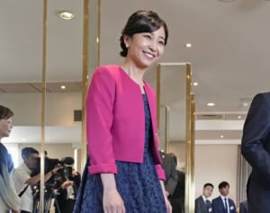 佳子さま　ギリシャ訪問ファッションで見せられた紀子さまと眞子さんからの“継承”